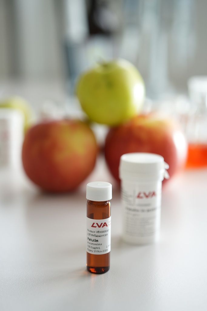 Patulin in Acetonitrile, 100 µg/mL
